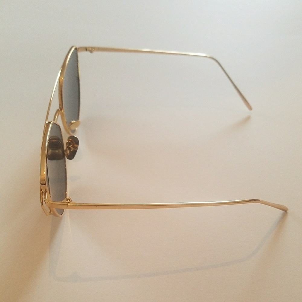 Gold rimmed cat eye aviator sunglasses - Picture 4 of 4